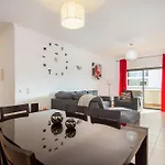 Apartamento Quinta Palmeiras 215