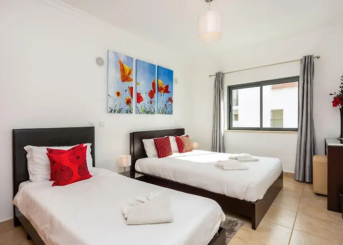 Apartament Quinta Palmeiras 215