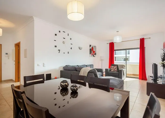 Apartament Quinta Palmeiras 215