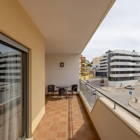 Quinta Palmeiras 215 Apartment *