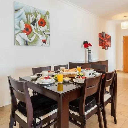 Quinta Palmeiras 215